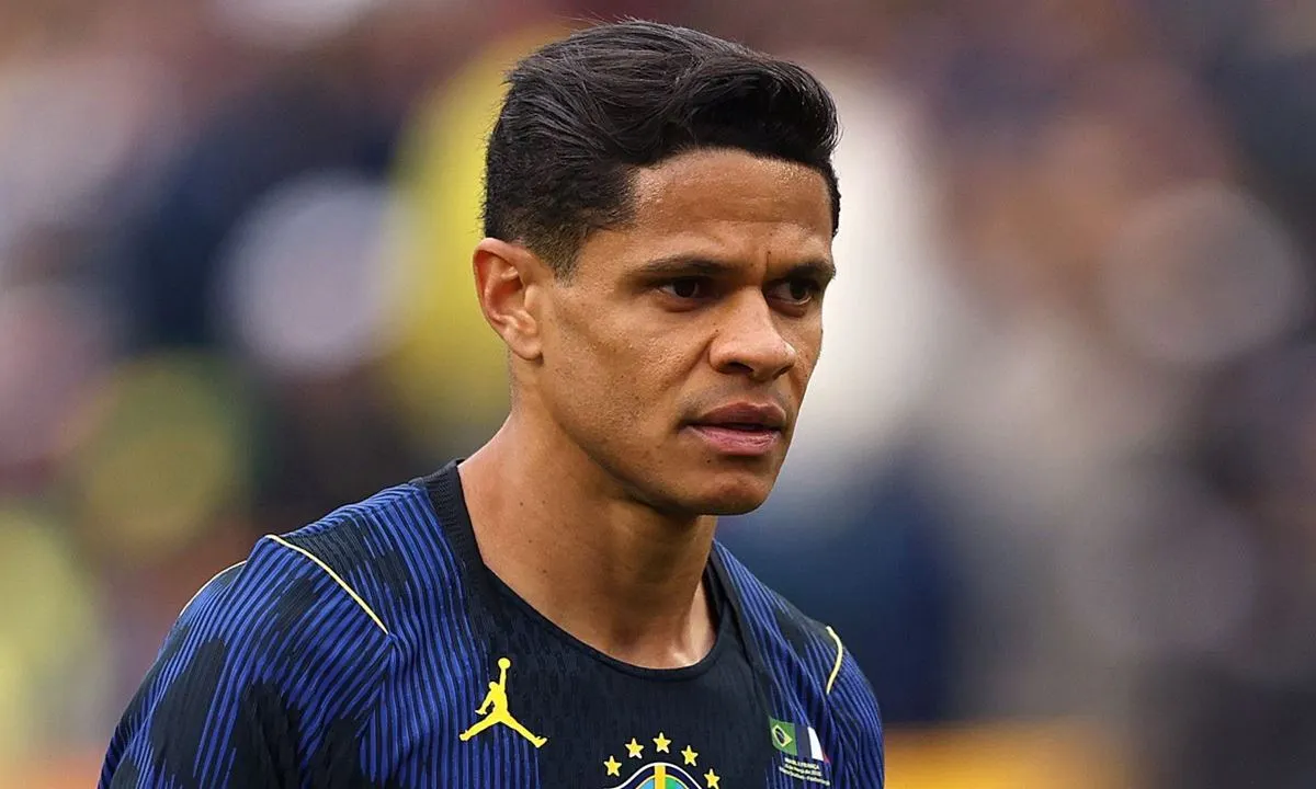 Douglas Santos