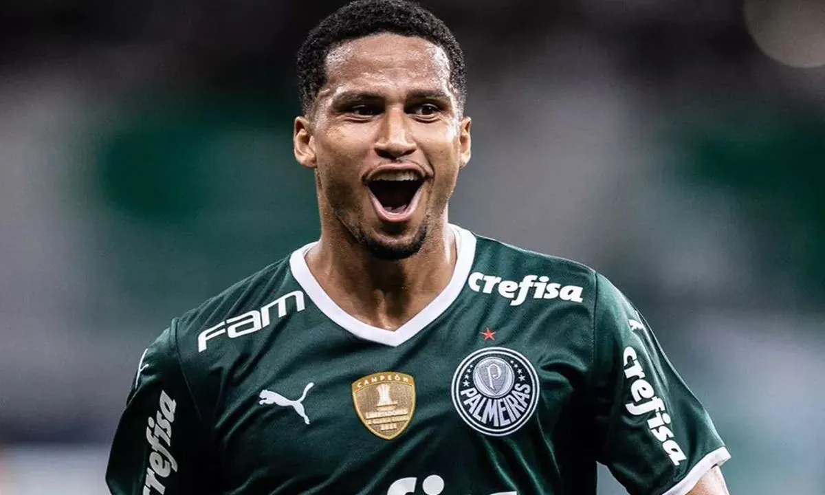 zagueiro Murilo